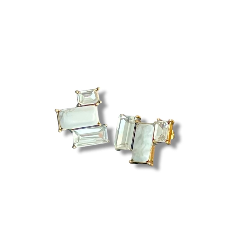 𝐎𝐋𝐈𝐕𝐄+𝐏𝐈𝐏𝐄𝐑 “Hyde” Gold/Marble Stud earrings